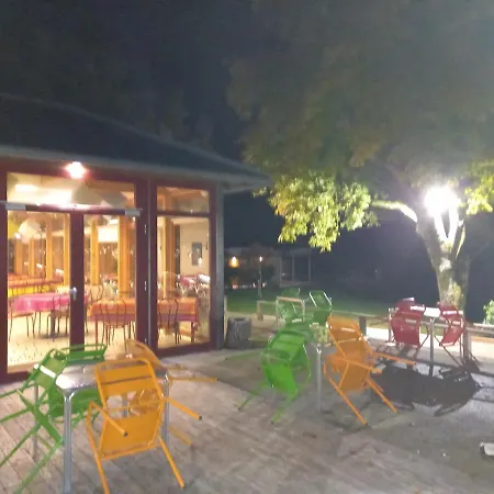 La Brise De Bed & Breakfast Saint-Michel-Chef-Chef