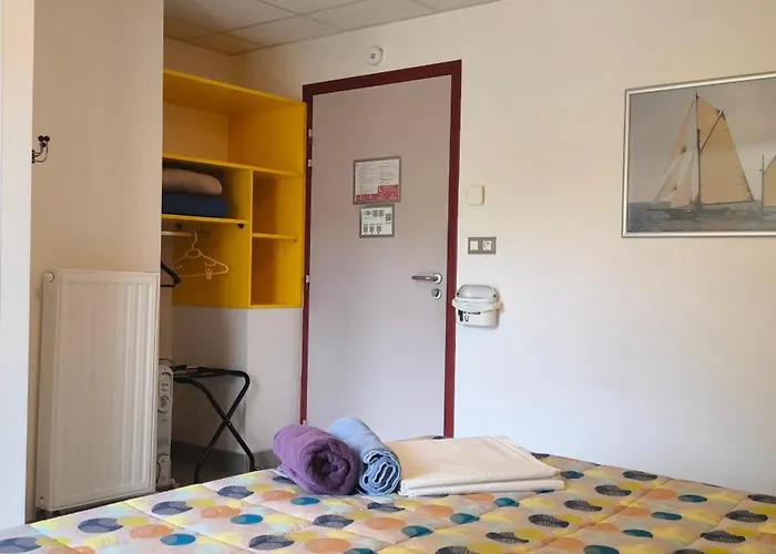 Couette-café La Brise De 3*