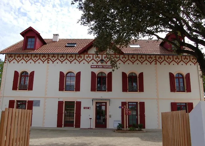 La Brise De 3* Saint-Michel-Chef-Chef